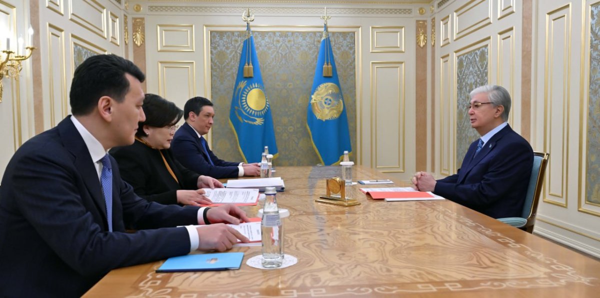 Следует продолжить работу Конституционной комиссии в открытом формате – Токаев