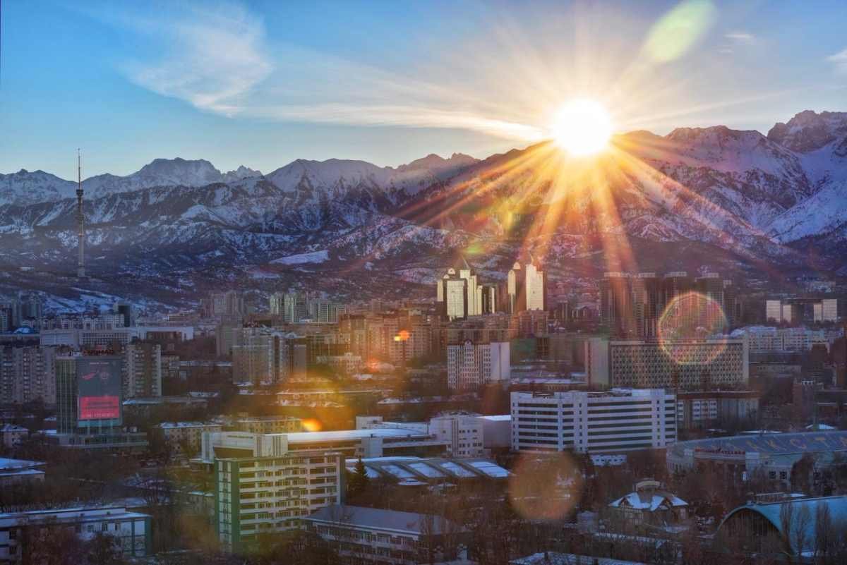 Циклон надвигается на Алматы