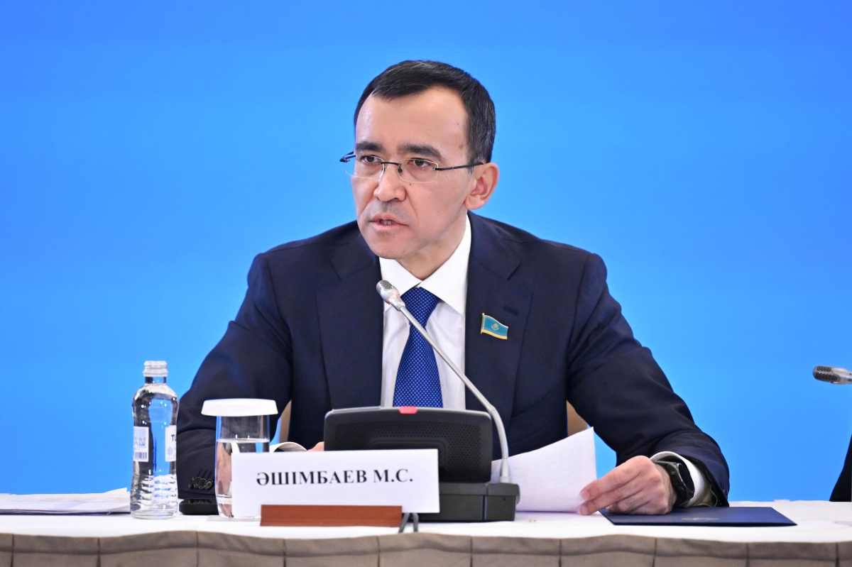 Маулен Ашимбаев призвал к консолидации общества вокруг реформ президента