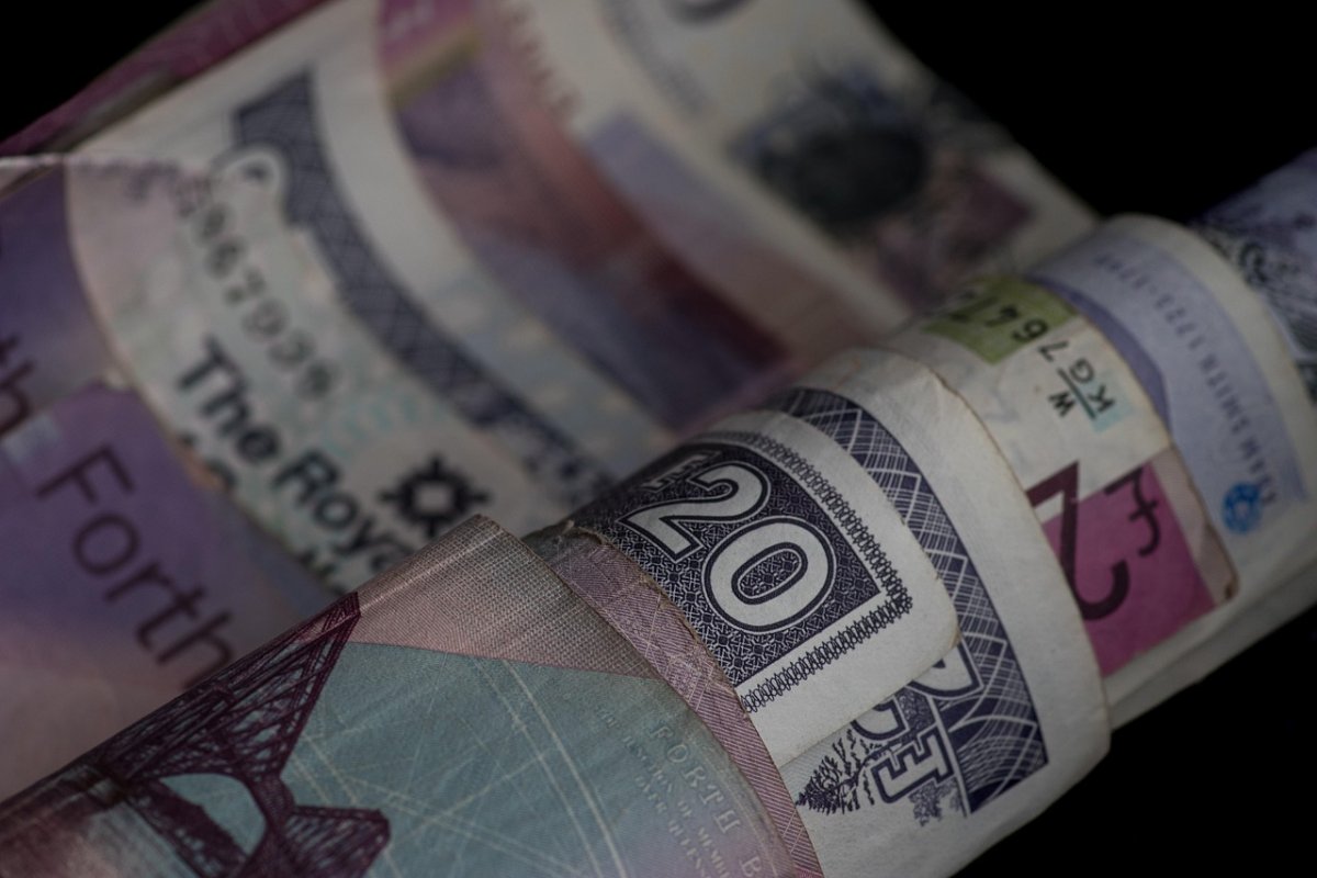 Житель Британии не забрал лотерейных выигрыш в 1 млн фунтов