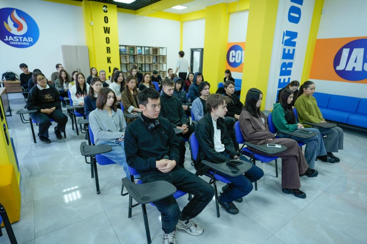 Молодежь Востока выступила в поддержку референдума