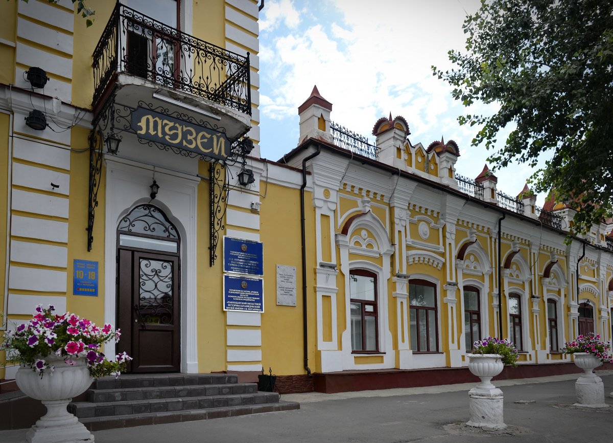 В музей, не выходя из дома