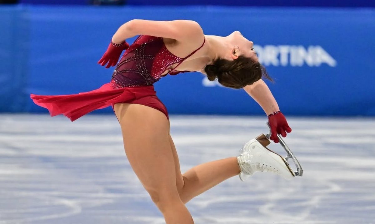 Софья Самоделкина установила личный рекорд и вошла в топ-10 на Олимпиаде-2026 (ВИДЕО)