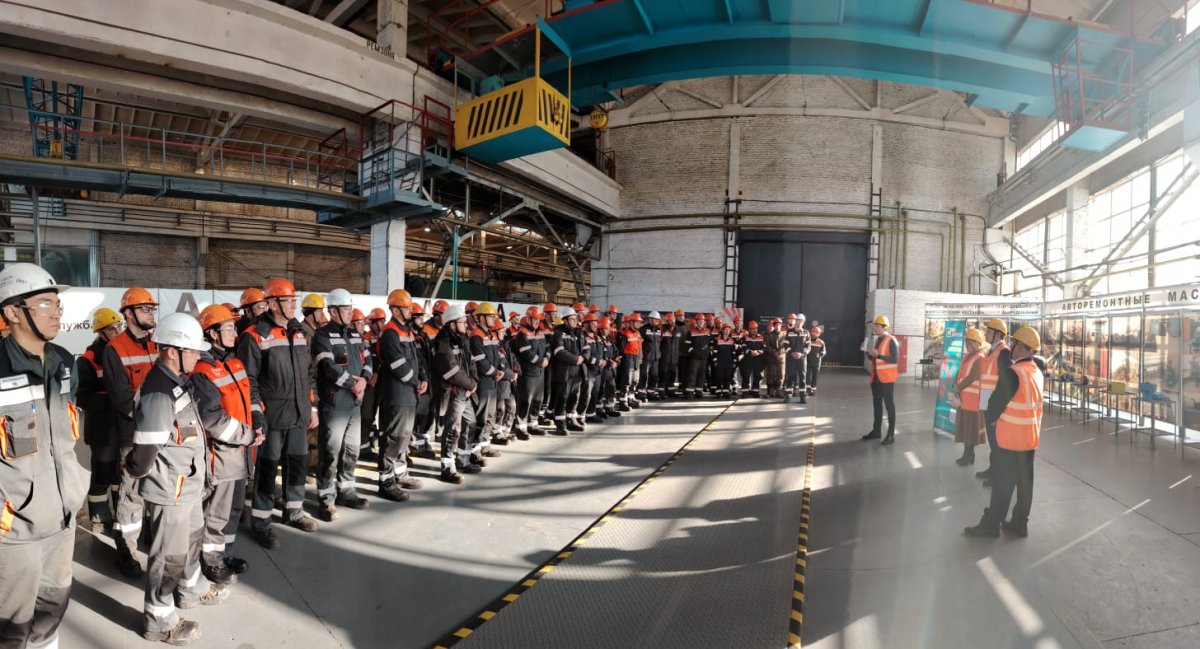 Конституция в центре общественного диалога: встречи с жителями Лисаковска