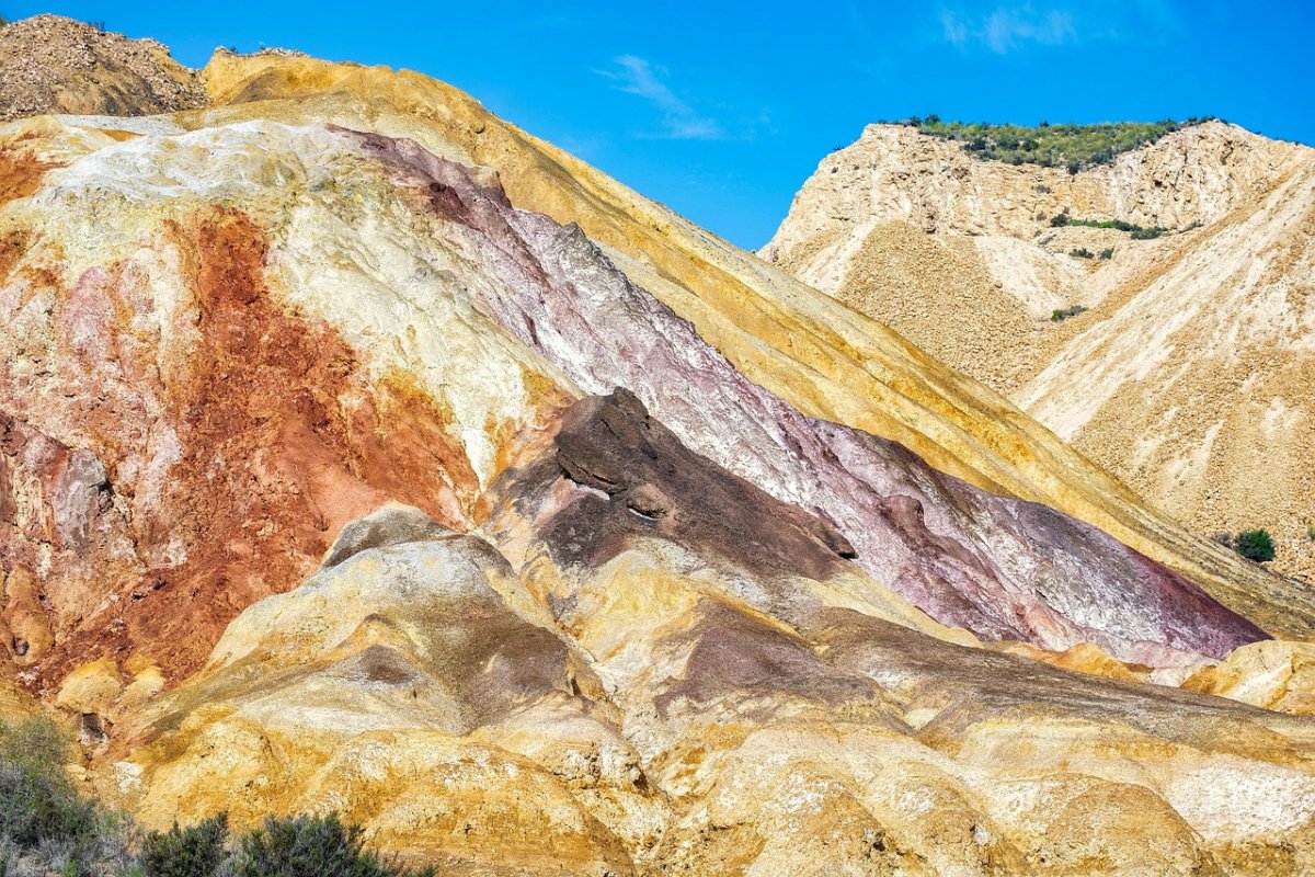 Мощное землетрясение произошло в Афганистане