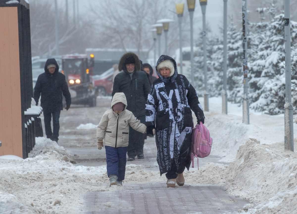 Метель в Астане и +13 в Шымкенте: что ждать от погоды 21–22 февраля
