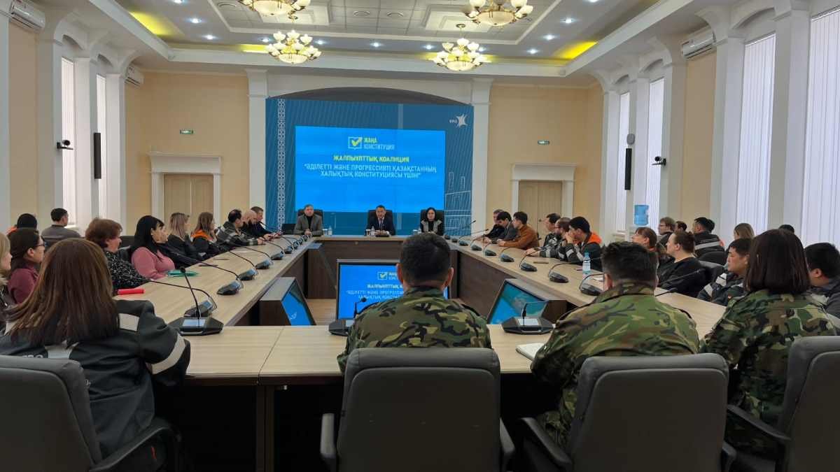 Предстоящий референдум и проект новой Конституции обсудили в Павлодаре