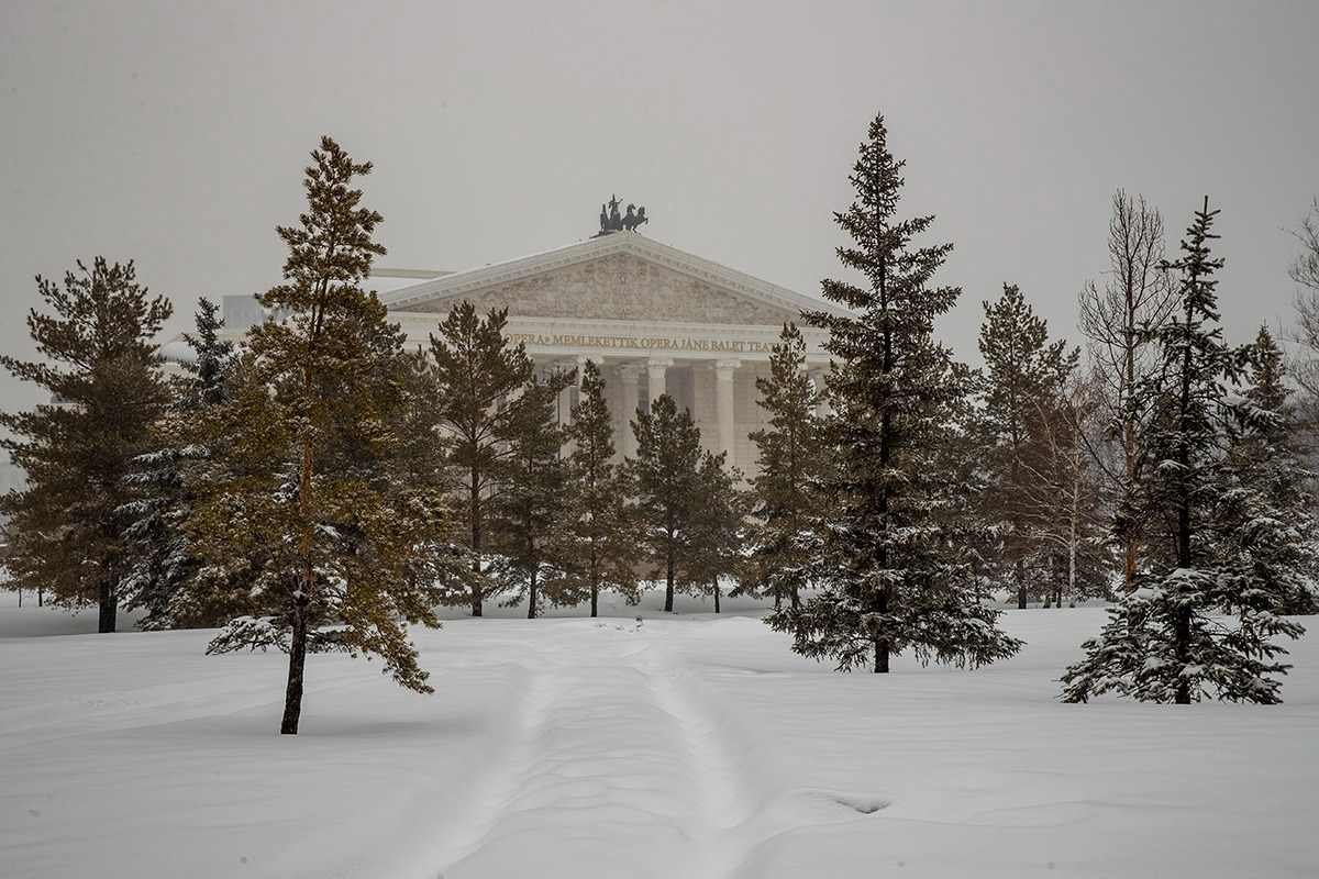 Зима проверяет астанчан на прочность: синоптики обещают до -24 градусов