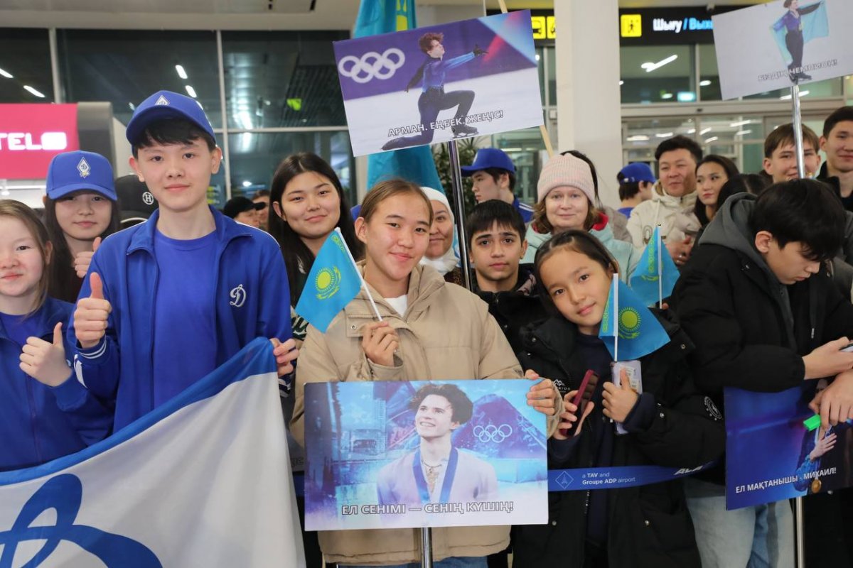 Михаила Шайдорова торжественно встретили в Алматы (ВИДЕО)