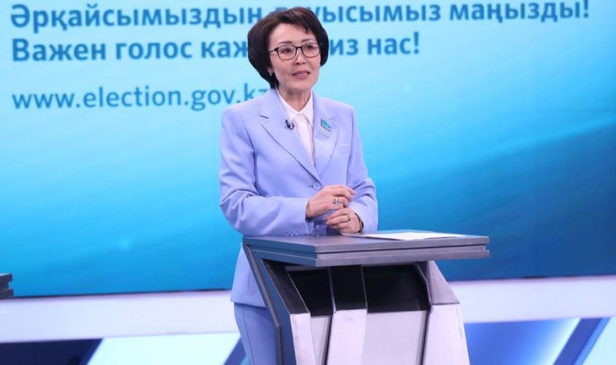 Тенге предлагают закрепить на конституционном уровне