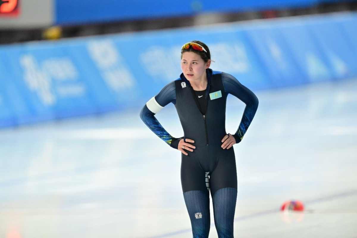 Токаев поздравил конькобежку Кристину Шумекову с триумфом на чемпионате мира