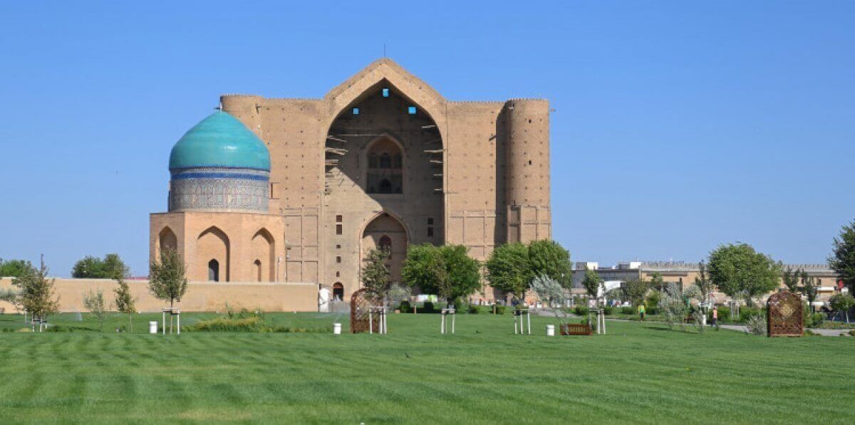 В мавзолее Ходжа Ахмеда Яссави выявлены дефекты вентиляции