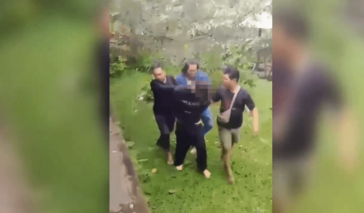 Документы задержанного в Индонезии проверяют на связь пропавшей семьи из Атырауской области