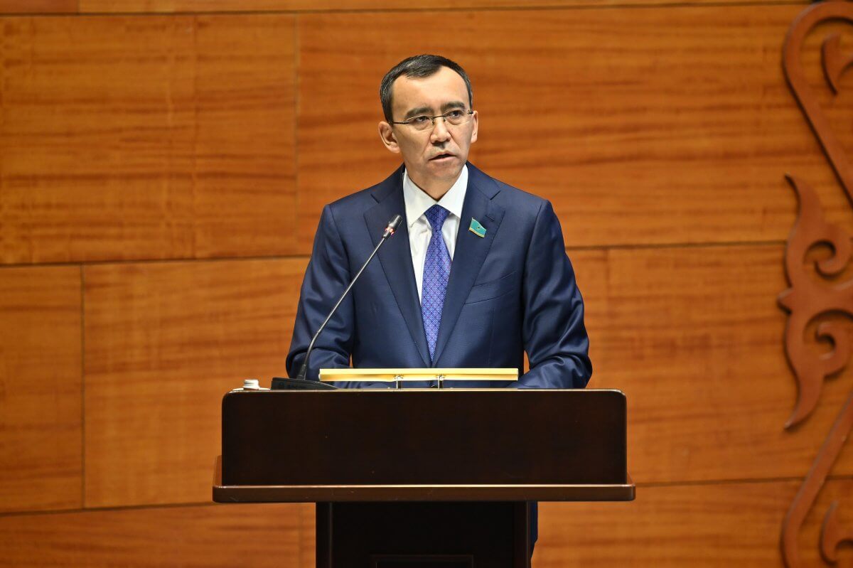 Новая Конституция формирует прочную основу для раскрытия потенциала молодежи – Маулен Ашимбаев