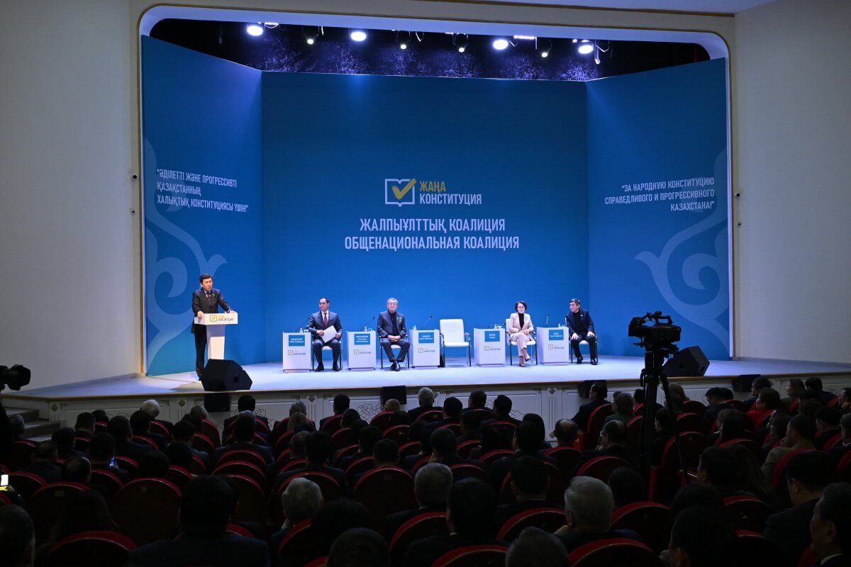 Новая Конституция провозглашает курс на мир и стабильность – Коалиция