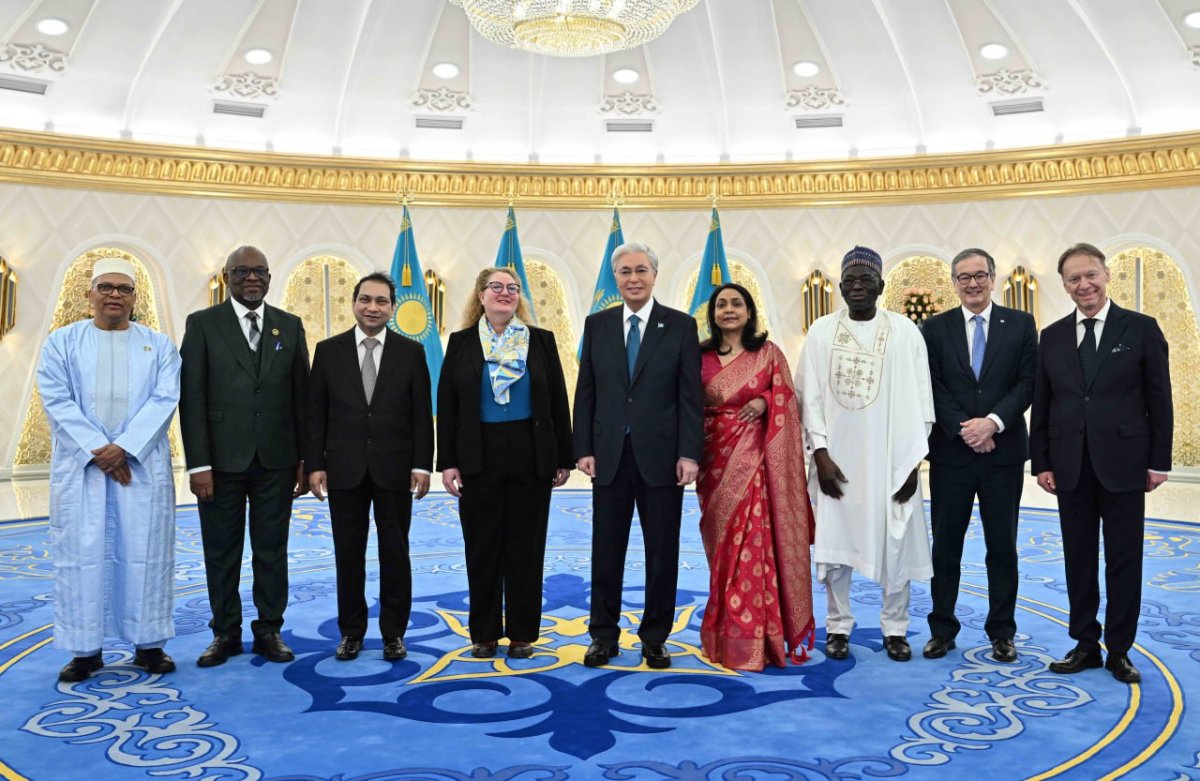 Токаев встретился с послами восьми государств в Акорде