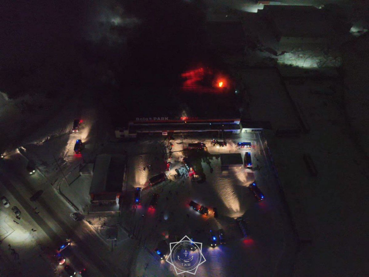 Пожар в развлекательном центре в Семее: администрация принесла извинения