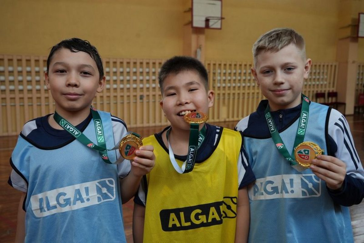 Футбол захватывает детство