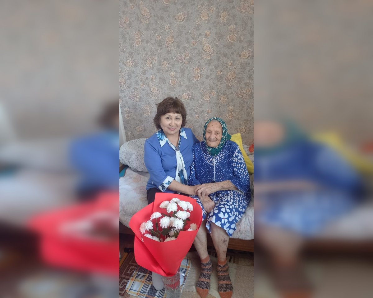 И дольше века длится жизнь