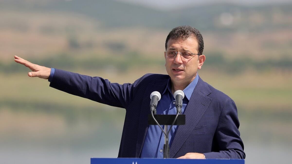 Главному сопернику Эрдогана грозит до 2000 лет лишения свободы