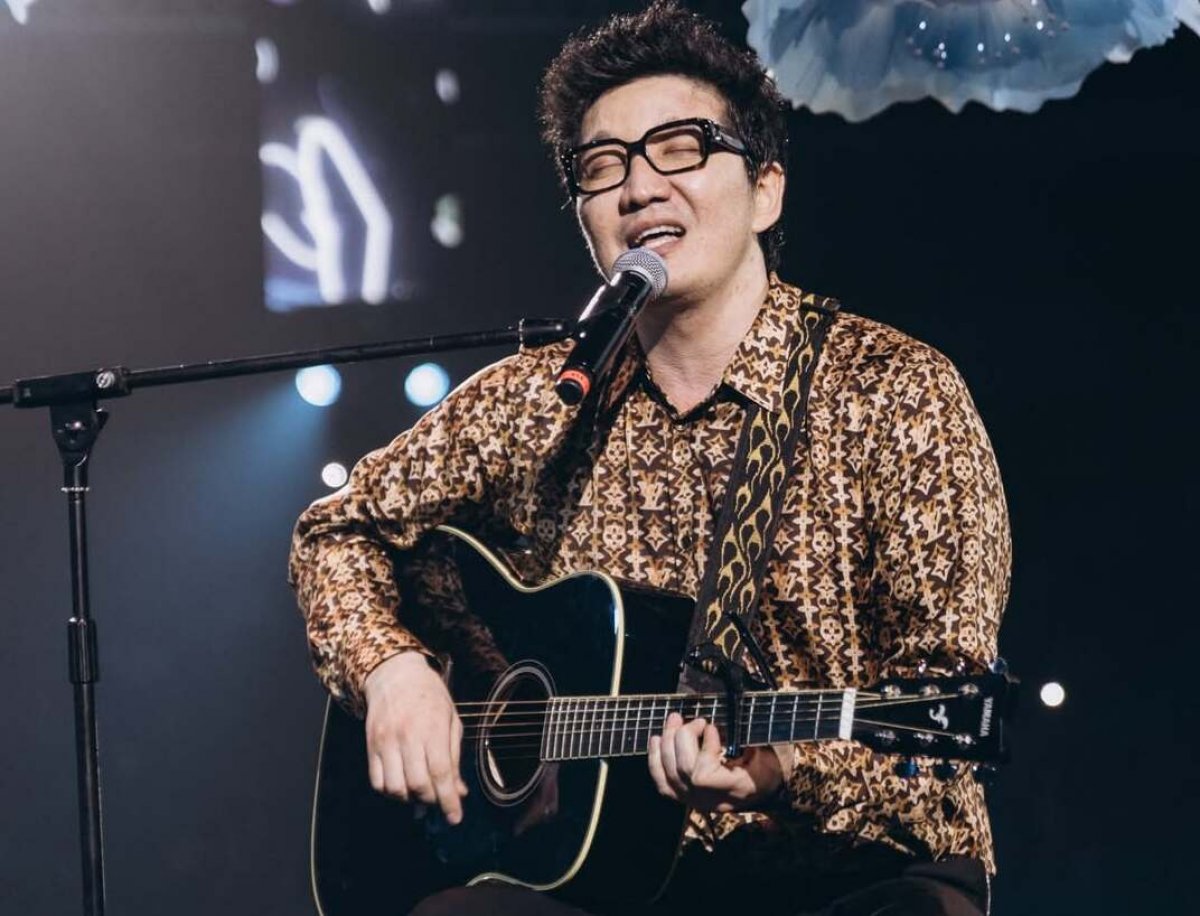 Айкын Толепберген выступил в Астане с концертом к 8 марта