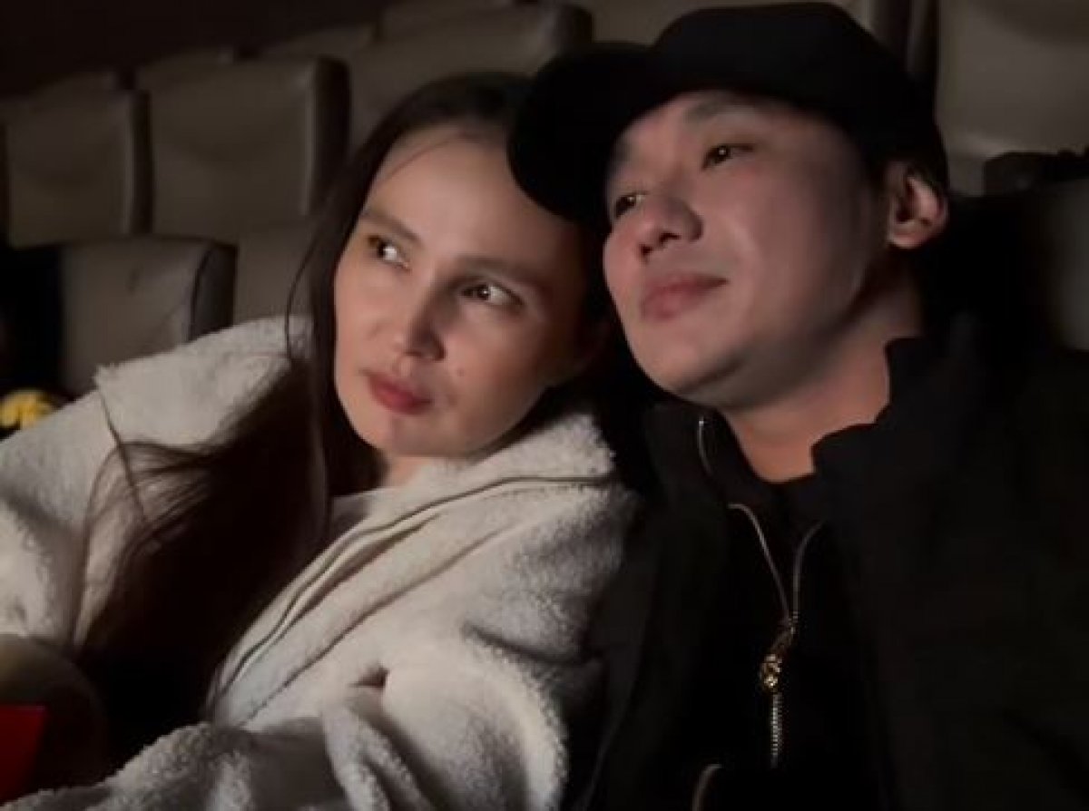 Кайрат Нуртас и Жулдыз Абдукаримова вызвали фурор на премьере фильма (ВИДЕО)