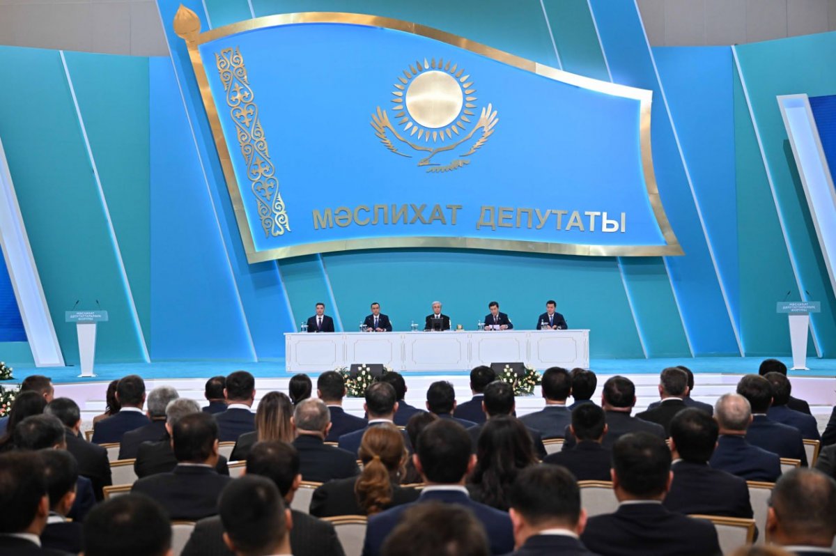 Токаев принимает участие в III республиканском форуме депутатов маслихатов