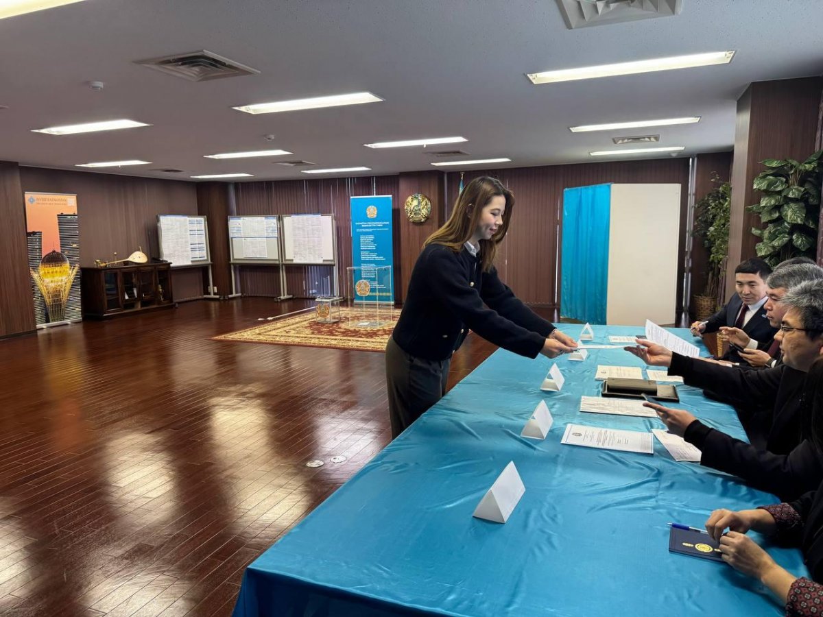 Первой участие в референдуме приняла студентка 3 курса из Японии