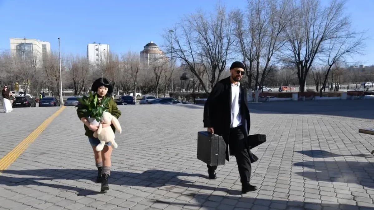 Герои фильма Люка Бессона появились на участке в Атырау