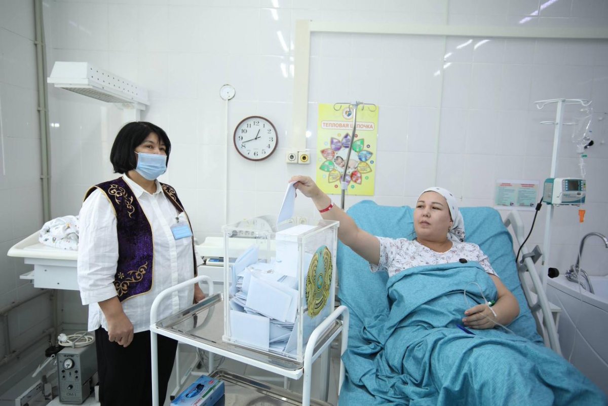 Девятого ребенка в семье назвали в честь Конституции в Мангистау