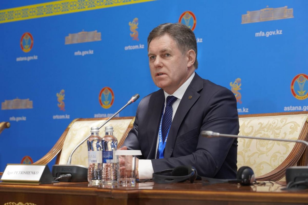 Глава миссии наблюдателей СНГ: Молодежь Казахстана думает о будущем страны