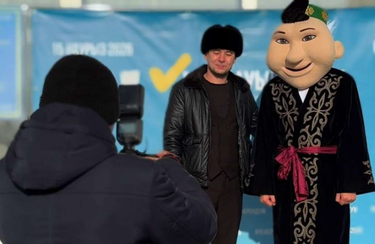 Персонаж казахских сказок проголосовал в Аулиеколе
