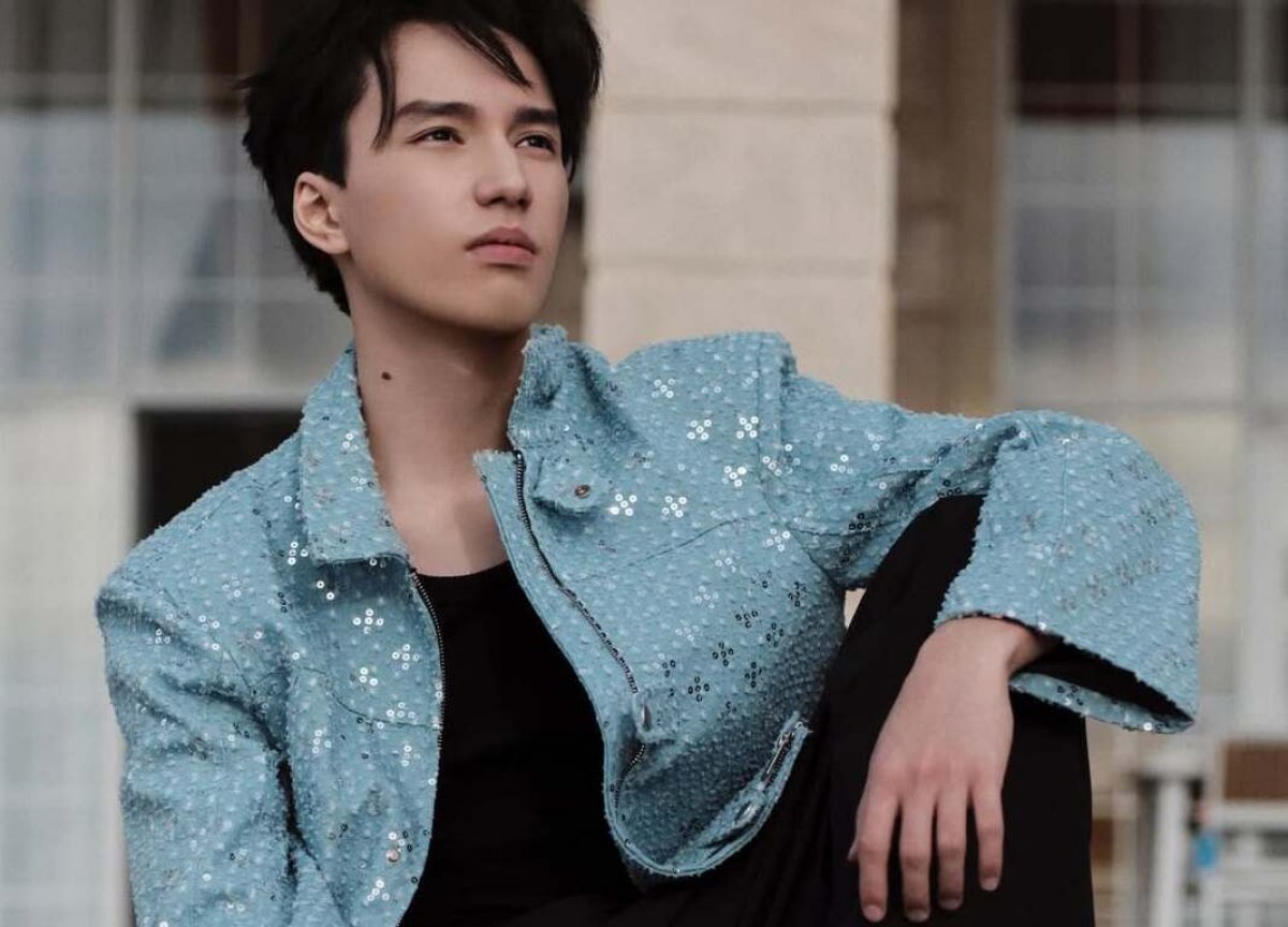 Образ братишки Димаша Кудайбергена впечатляет фанатов