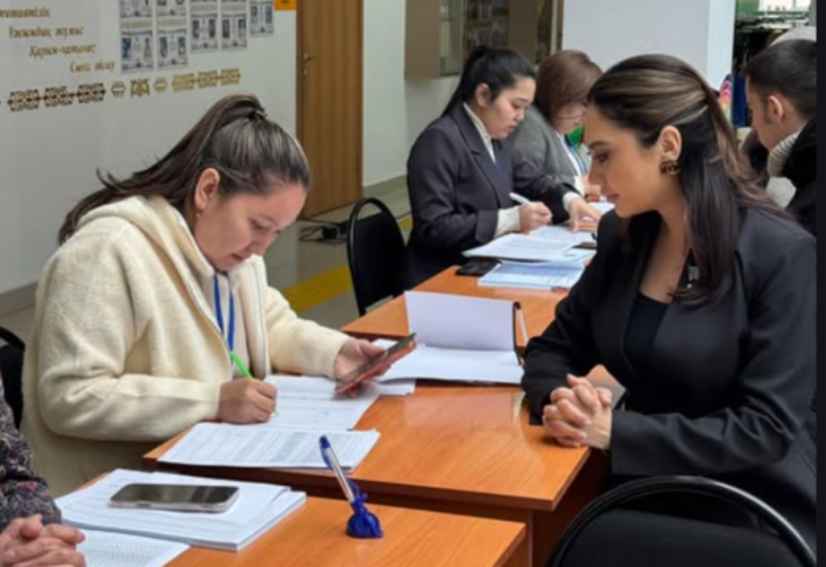 "Это историческое достижение": депутат Шалабаева о референдуме и новой Конституции