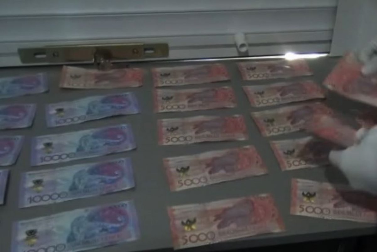 Незаконные займы под ювелирные изделия выявили в ЗКО