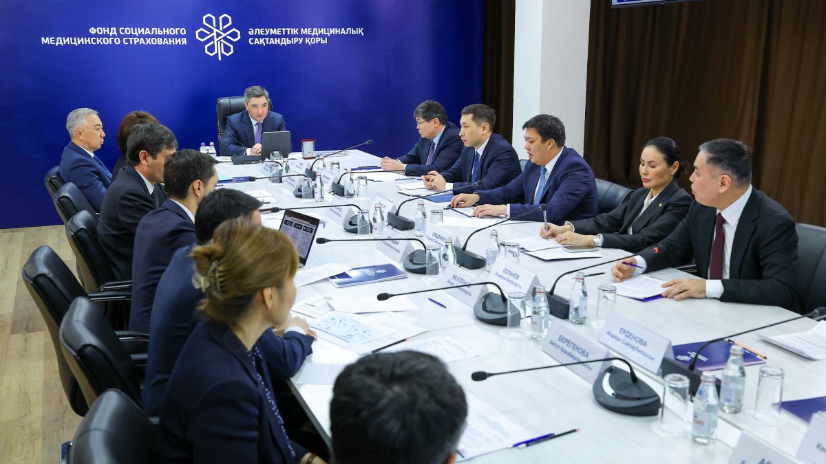 Олжас Бектенов провел совещание по вопросам совершенствования здравоохранения