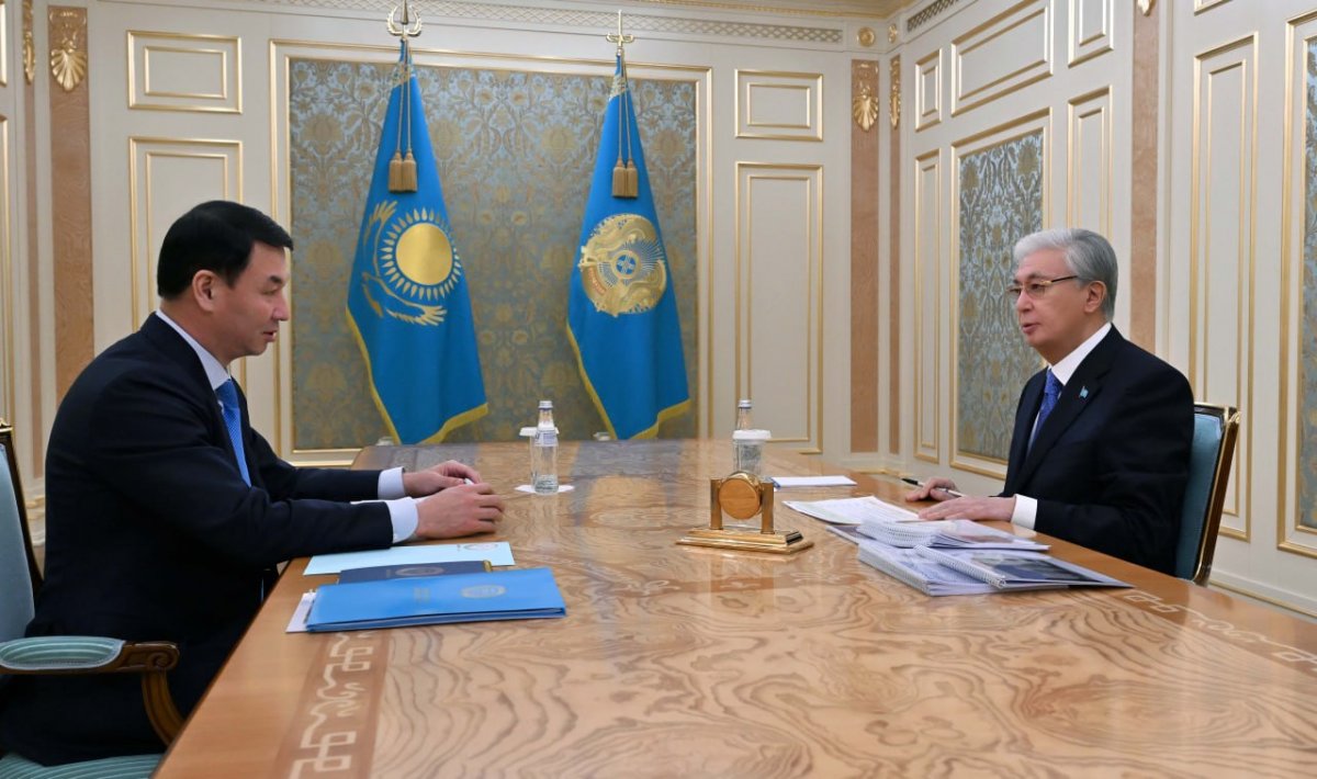 Токаев поручил ускорить создание LRT в Алматы