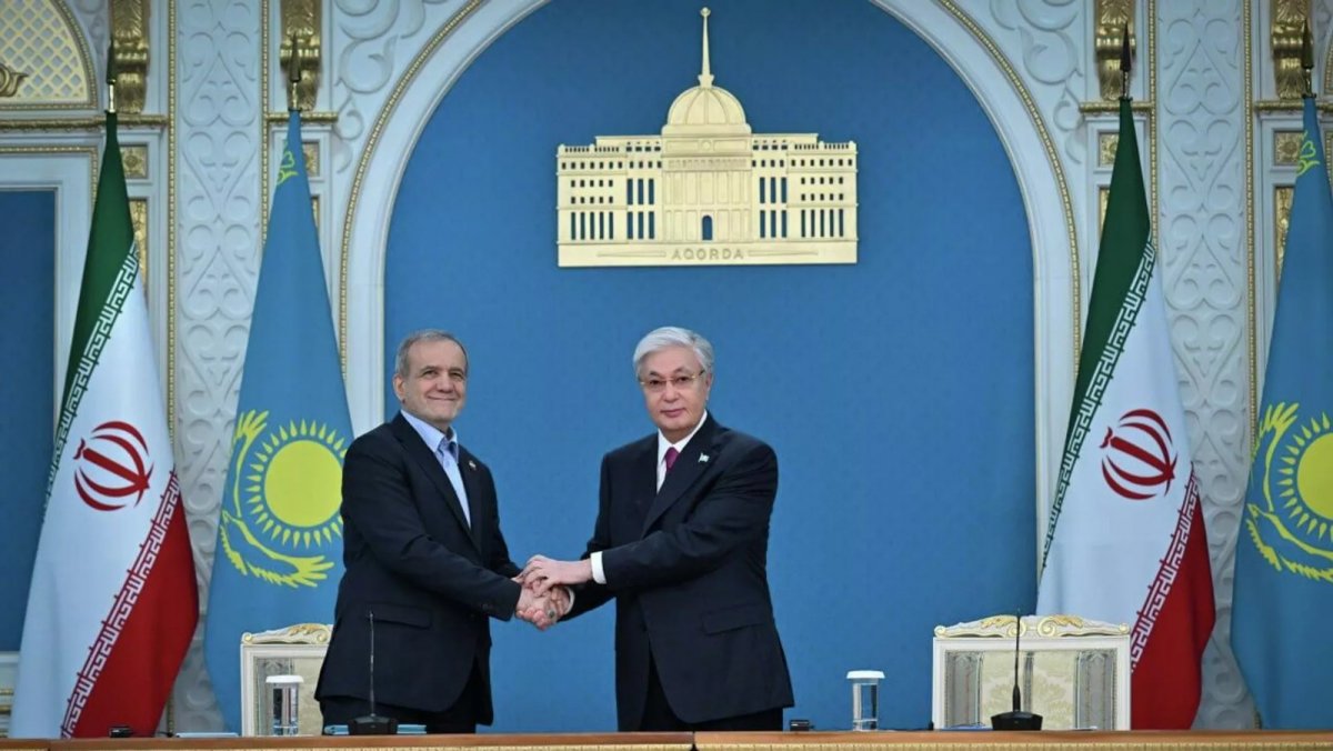 Токаев и президент Ирана обменялись поздравлениями по случаю Наурыза и Ораза айта