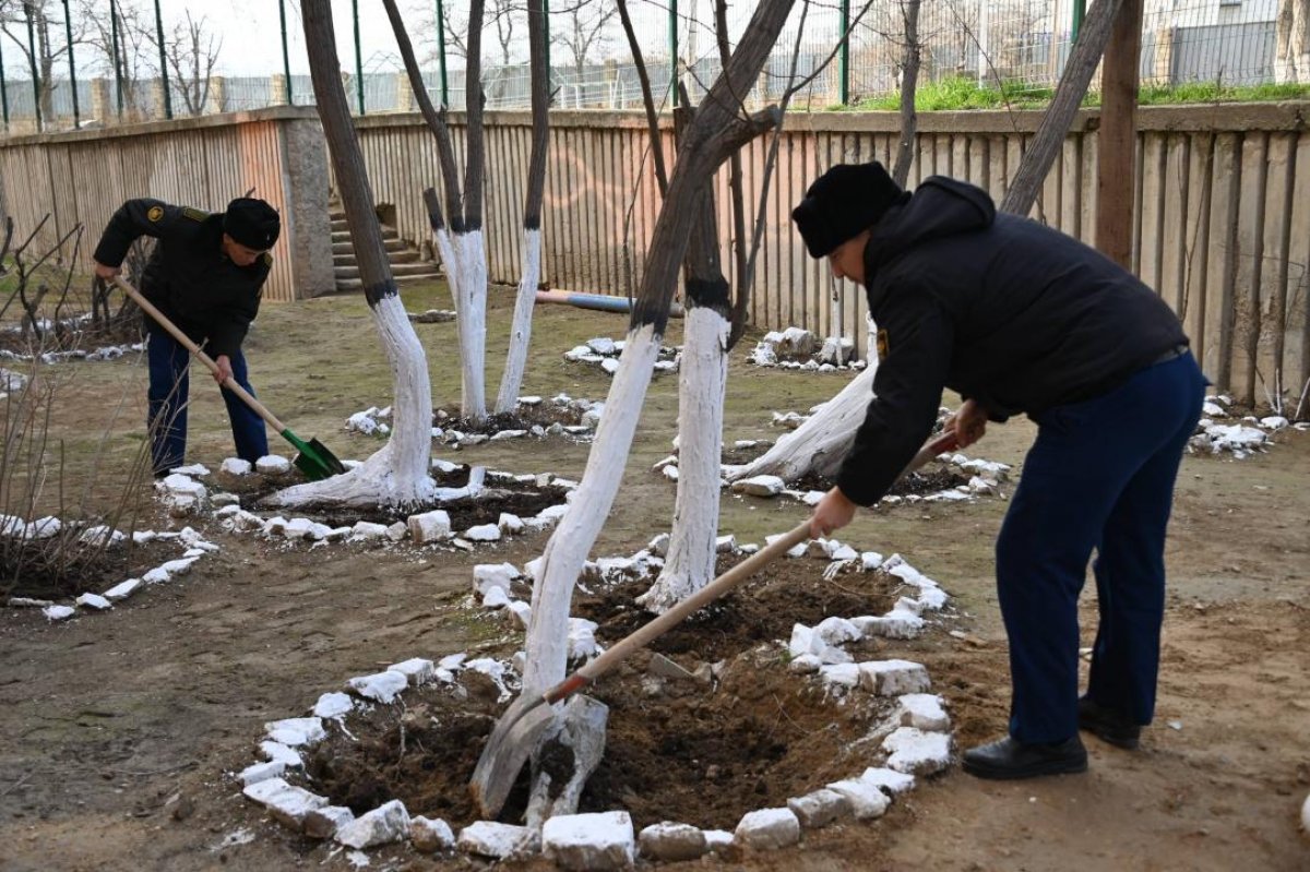 В Тазару күні военнослужащие провели в гарнизонах экологические акции