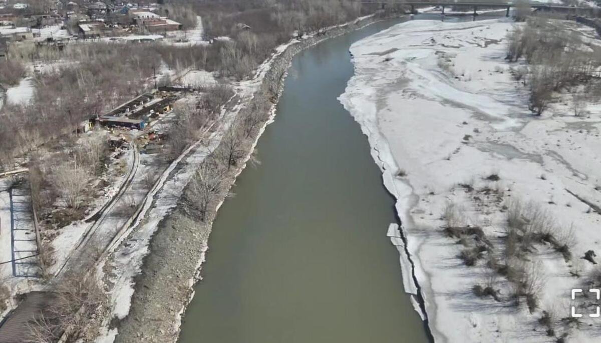 В ВКО началось резкое снеготаяние: грозят ли региону паводки