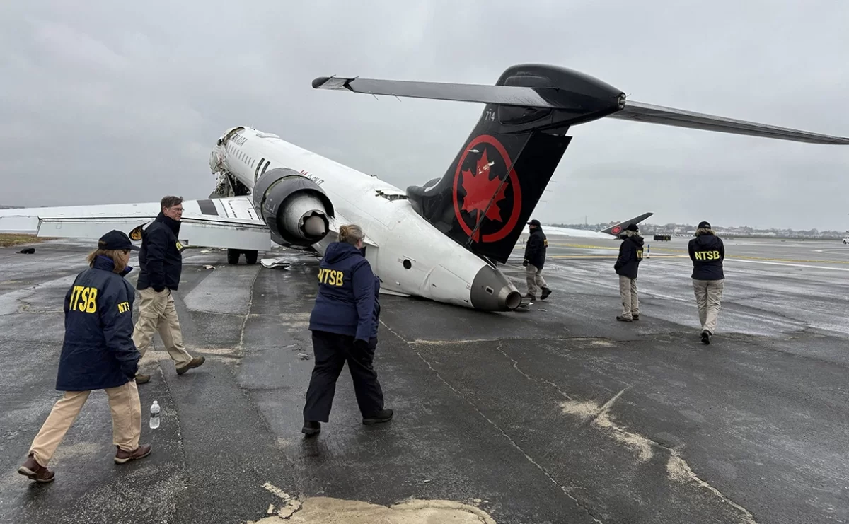 Стюардесса чудом выжила после авиакатастрофы в Нью-Йорке