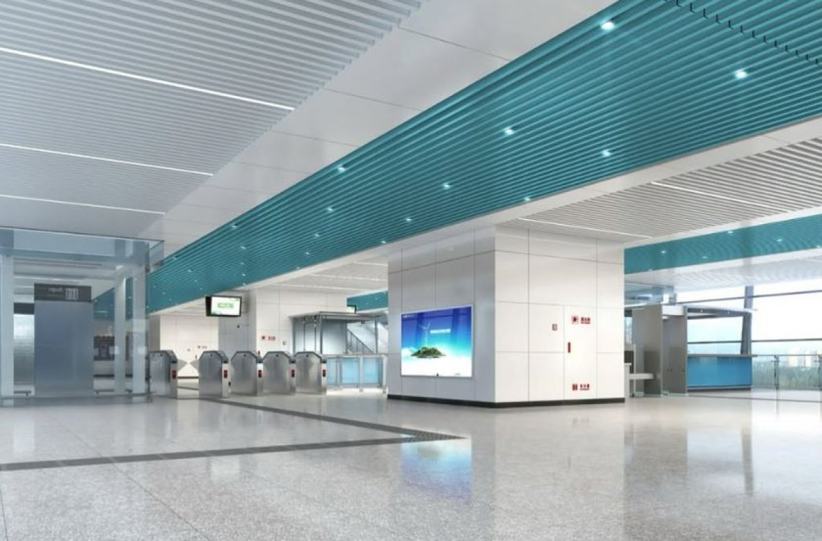 Для LRT в Астане набирают новых сотрудников