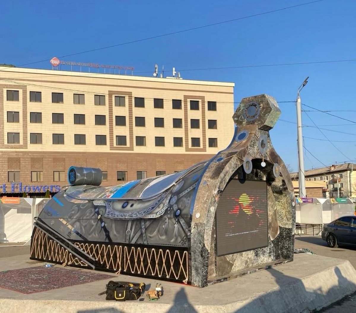 Апсайкл-ресайкл-седло: связь времен