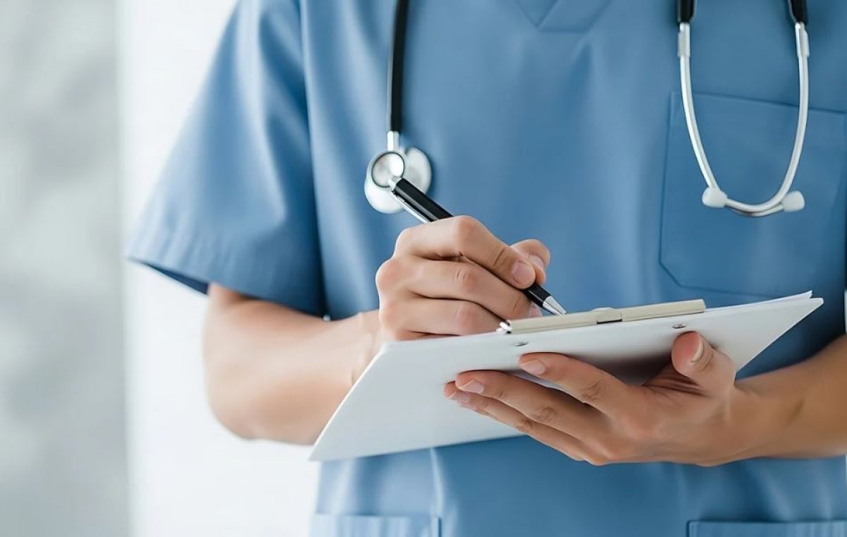 Без врачей и лицензий: как работали сотни медкабинетов в Казахстане