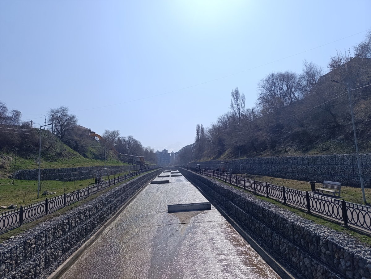 До плюс 27 градусов прогреется воздух в Алматы