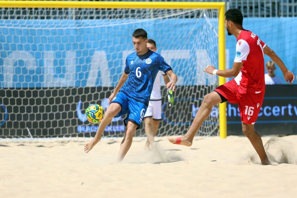 Казахстанский футболист номинирован на престижную мировую награду