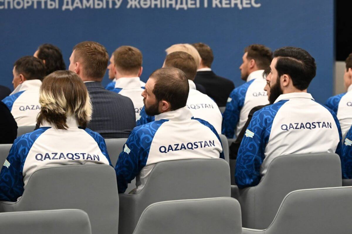 Лучшие спортсмены зимних Игр получили заслуженные награды в Казахстане