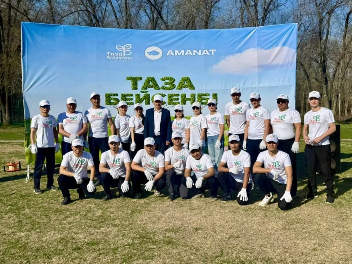 "Таза бейсенбі": Граждане страны объединили усилия ради общей цели