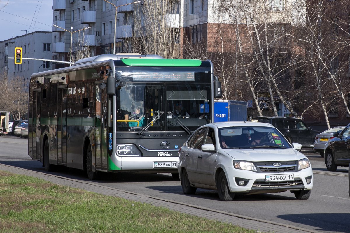 Автобус изменил схему движения в Астане