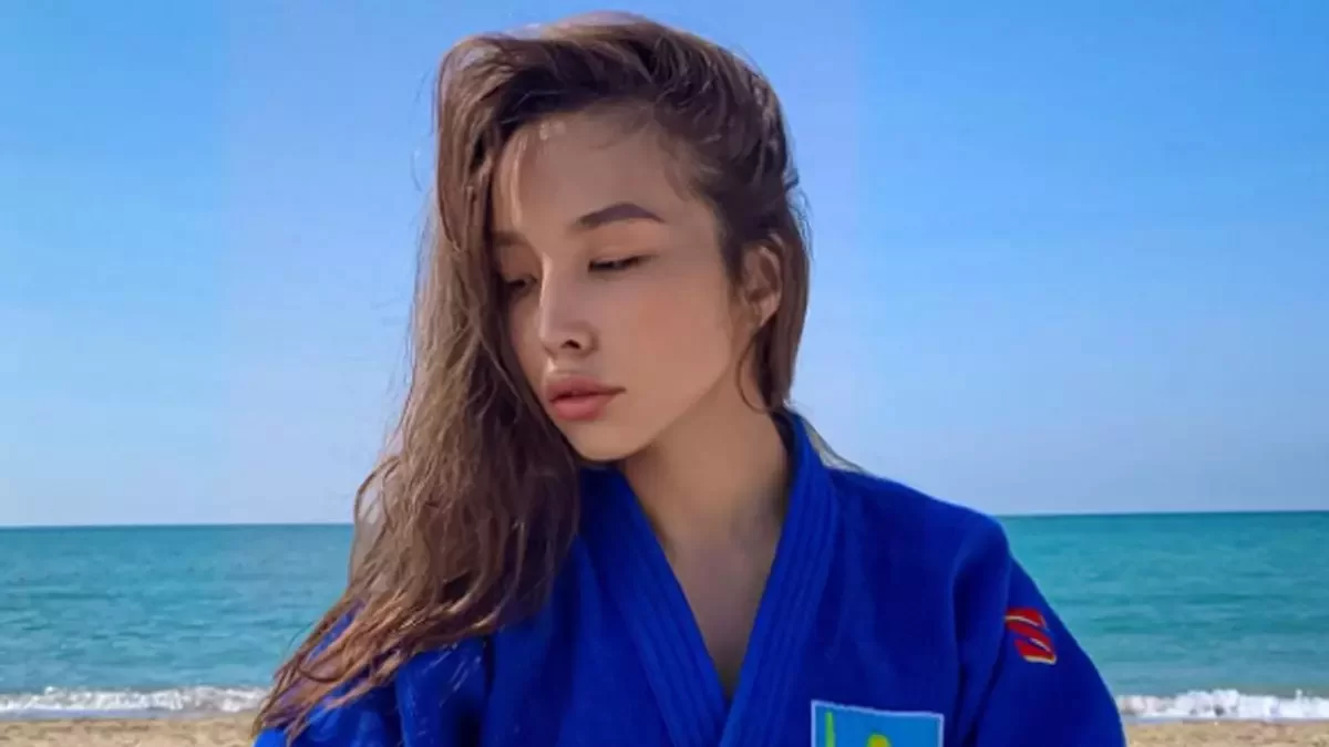 Известная спортсменка напугала прохожих в Алматы